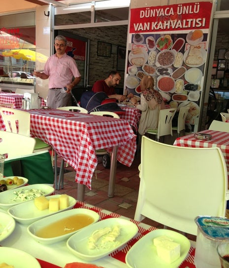 İmsak Van Kahvaltı Salonu