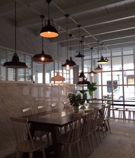 The Replacement - Lodge & Kitchen