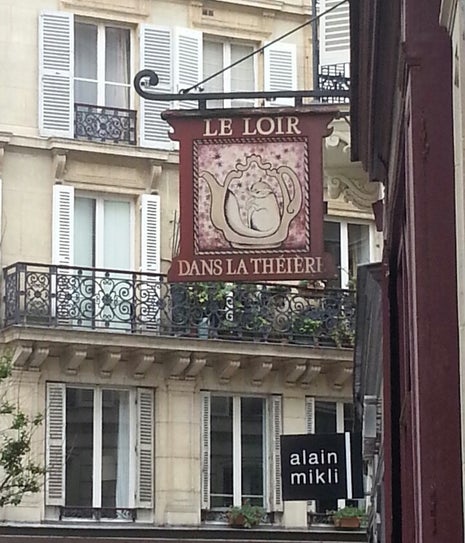 Le Loir dans la Théière