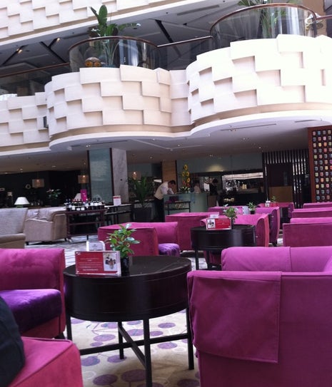 Essence Lounge