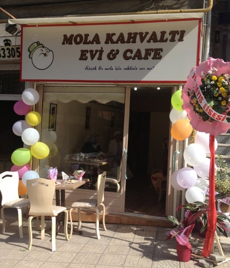 Mola Kahvalti Evi & Cafe