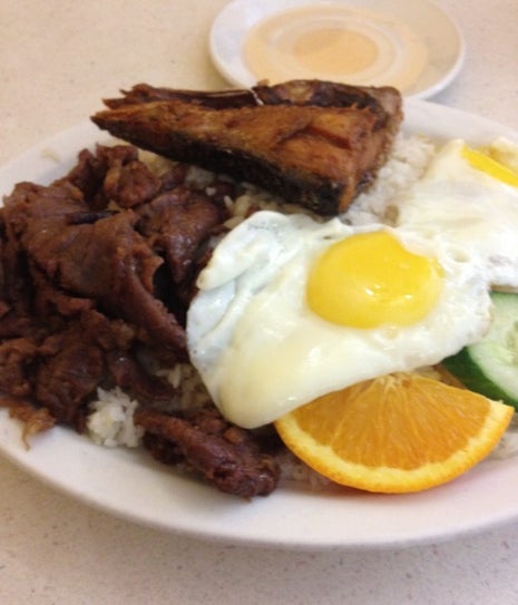 Myrna's Cafe and Catering