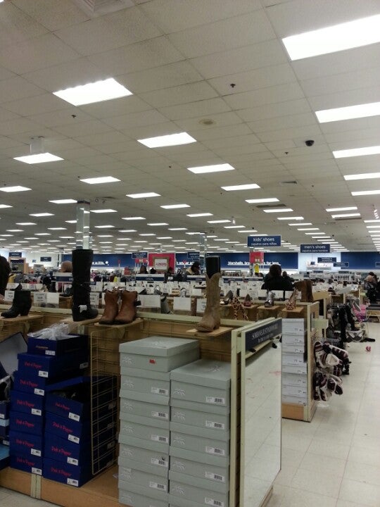Marshalls easter hours Marshalls is closed on Christmas Day, Thanksgiving, Easter, New Years Day, and Easter for most locations. Remember that Marshalls holiday hours are subject to change and may vary by store. Remember that Marshalls holiday hours are subject to change and may vary by store.