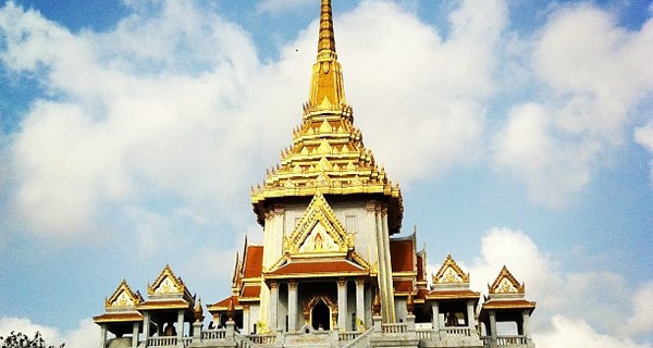 วัดหัวลําโพง (Wat Hua Lampong) - 127 Tips From 31831 Visitors