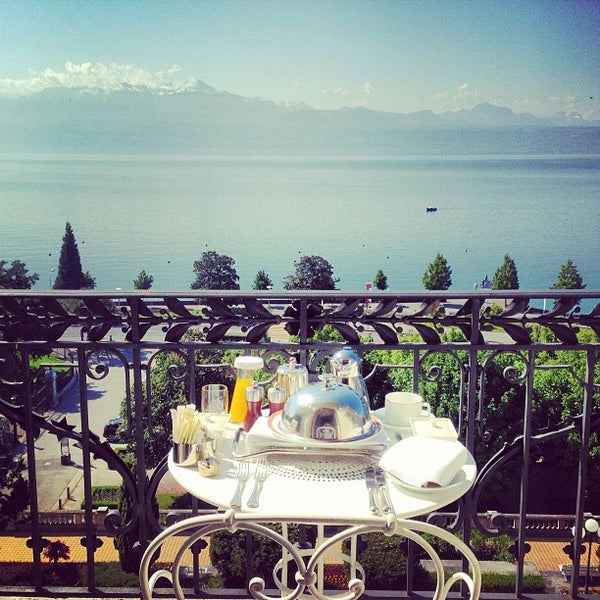Where's Good? Holiday and vacation recommendations for Lausanne, Switzerland. What's good to see, when's good to go and how's best to get there.