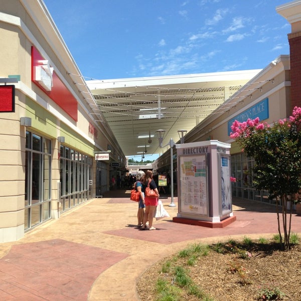 The Outlet Shoppes at Atlanta - Shopping Mall in Woodstock