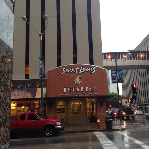 Saint Louis Bread Co. - Downtown East - 116 N 6th St