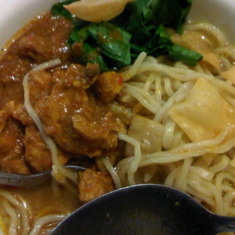  Mie  Ayam  Bakso Cak kribo Malang  Jawa Timur