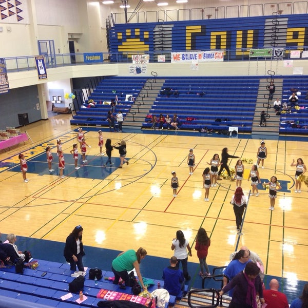 Newark Memorial High School High School in Newark