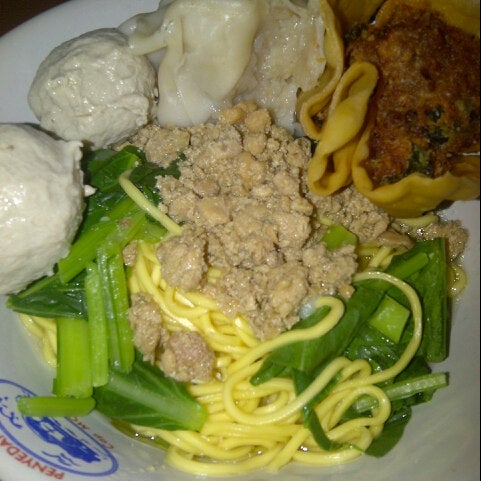  Mie  Ayam  Pangsit Surabaya  Jalan PB Sudirman