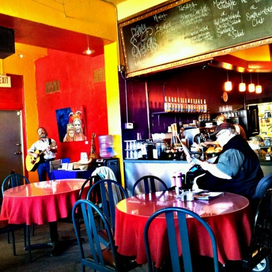 Where's Good? Holiday and vacation recommendations for Albuquerque, United States. What's good to see, when's good to go and how's best to get there.
