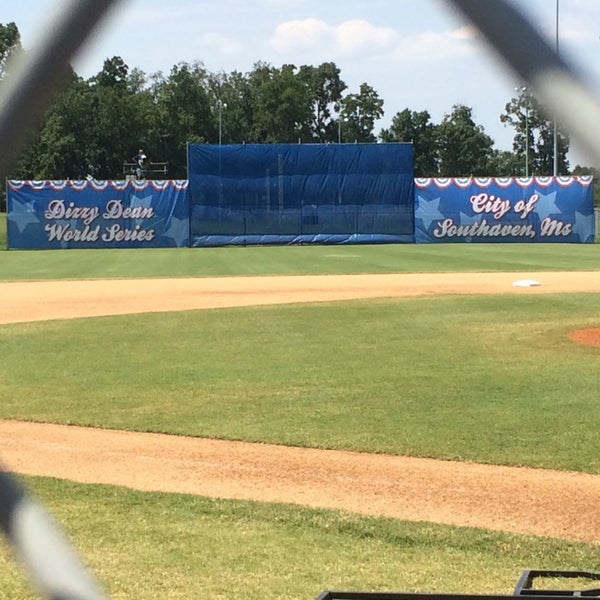 Snowden Grove Park 1 tip from 316 visitors