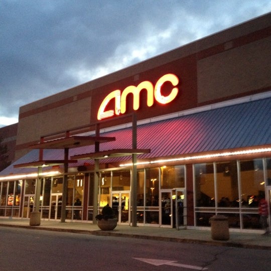 AMC Bay Plaza Cinema 13 - Co-Op City - Bronx, NY