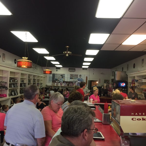 Walker's Soda Fountain Dessert Shop
