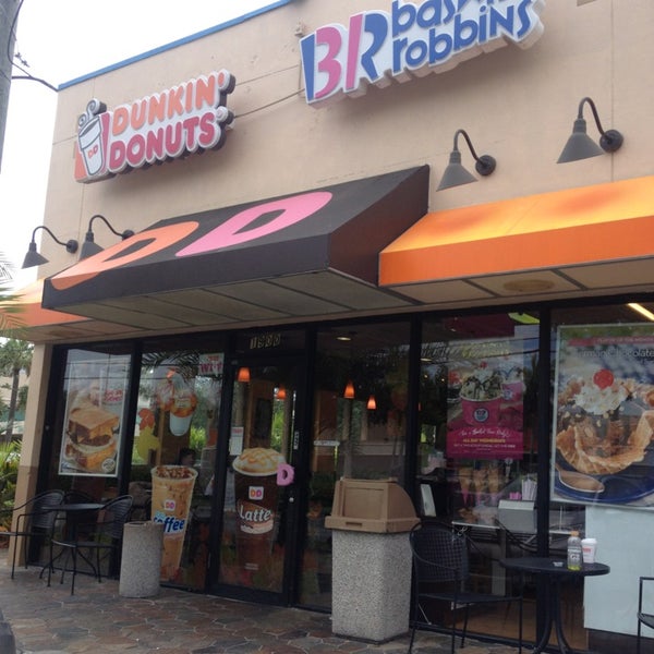 Dunkin Donuts Donut Shop in Fort Lauderdale