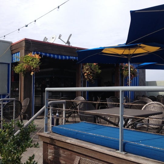 The Rooftop Bar at Vendue French Quarter 79 tips from 6436 visitors