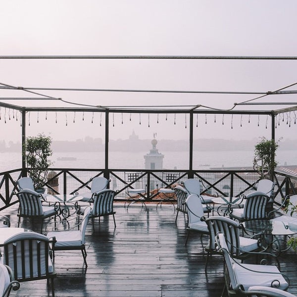 Where's Good? Holiday and vacation recommendations for Venice, Italy. What's good to see, when's good to go and how's best to get there.