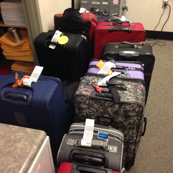 American Airlines Baggage Claim Los Angeles IUCN Water