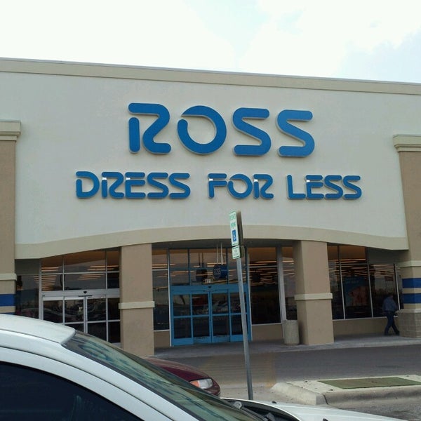 ross-dress-for-less-clothing-store