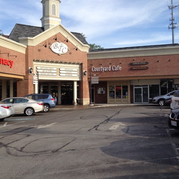 The Courtyard Café - American Restaurant in Brecksville