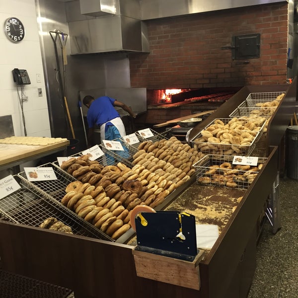 StViateur Bagel MileEnd