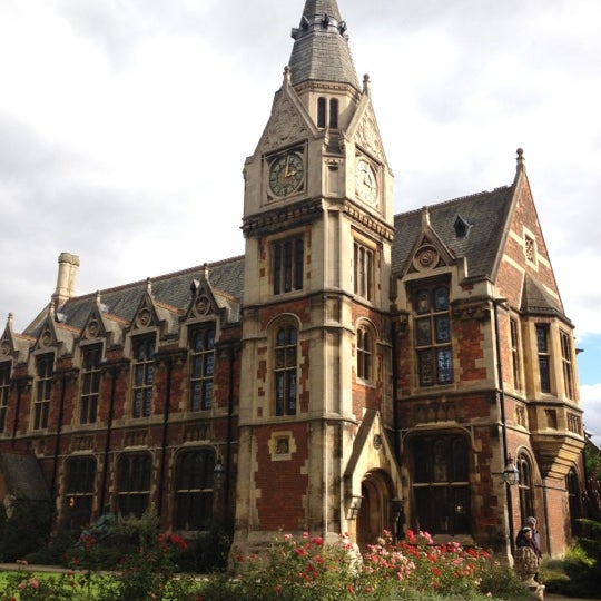 Pembroke College 3 tips