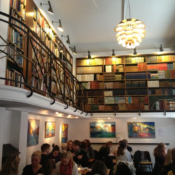 Where's Good? Holiday and vacation recommendations for Copenhagen, Denmark. What's good to see, when's good to go and how's best to get there.