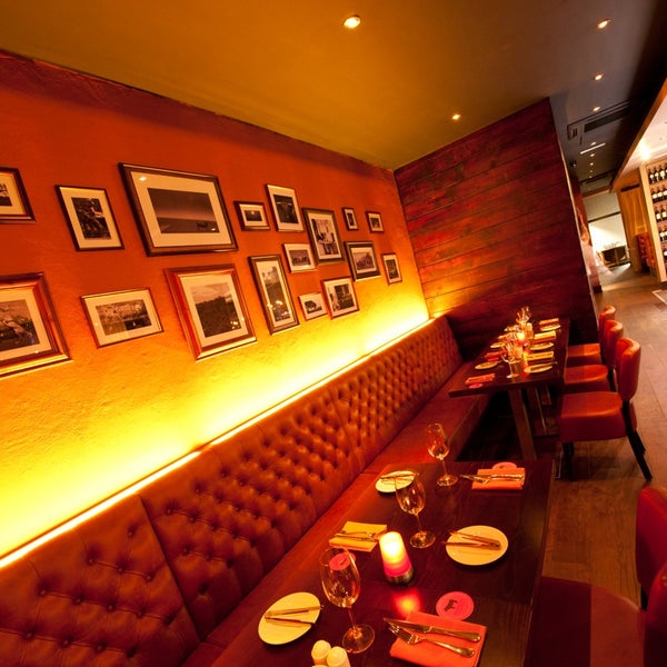 Where's Good? Holiday and vacation recommendations for Leeds, United Kingdom. What's good to see, when's good to go and how's best to get there.