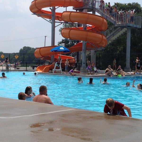 franklin parks and rec pool