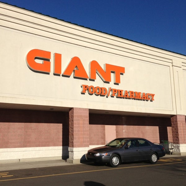 Giant Food Store - Supermarket