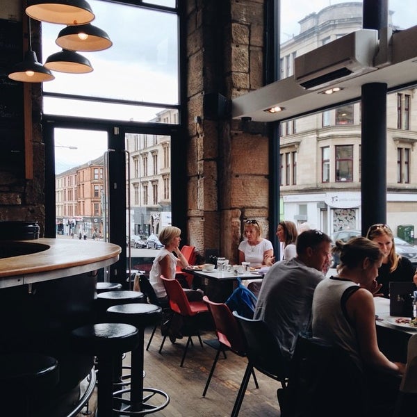 Where's Good? Holiday and vacation recommendations for Glasgow, United Kingdom. What's good to see, when's good to go and how's best to get there.