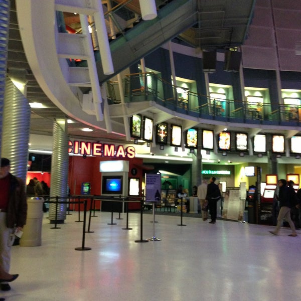 Cineplex Odeon Forum Cinemas VilleMarie Montréal, QC