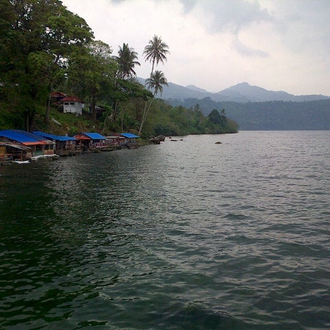 Photo taken at Kawasan Wisata Danau Ranau by Chandra A. on 10/9/2013