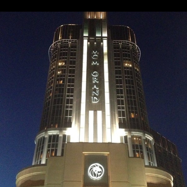 floor of mgm grand detroit casino