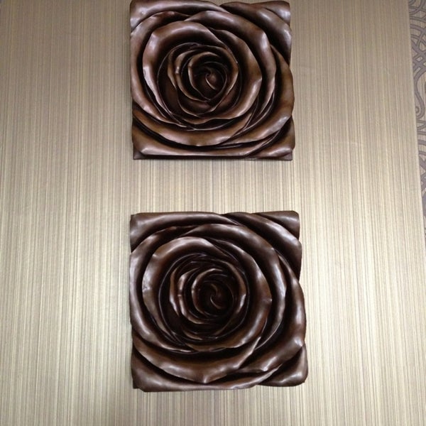 Photo taken at Комильфо by Lili B. on 4/9/2013