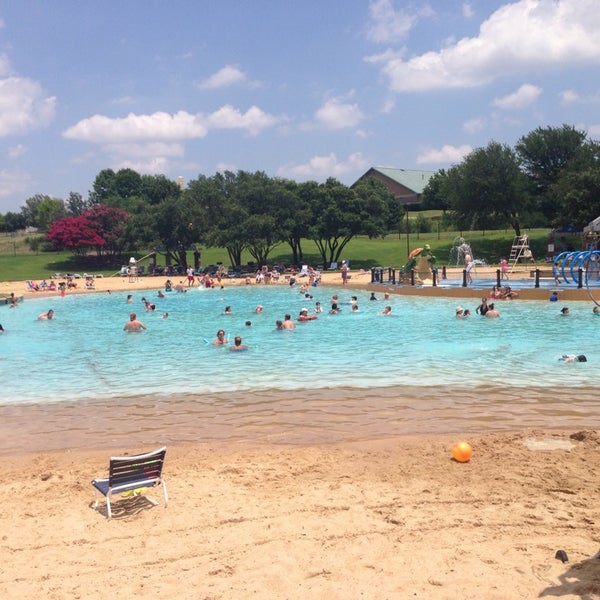 Stonebridge Beach & Tennis Club Pool in Stonebridge Ranch