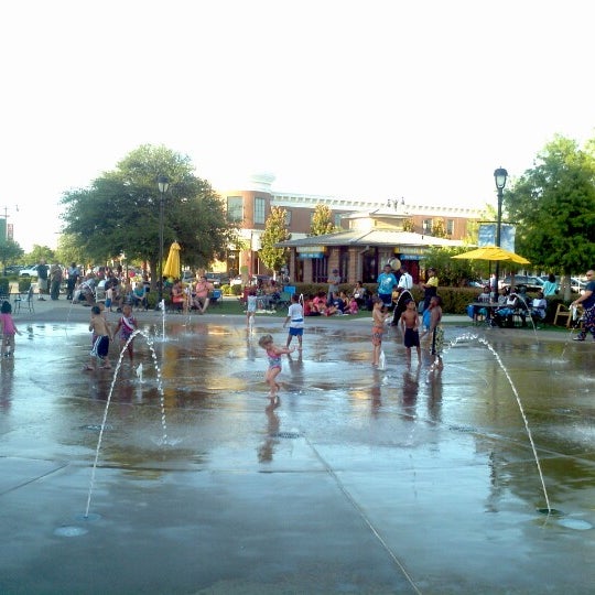 Uptown Village at Cedar Hill Shopping Mall in Cedar Hill