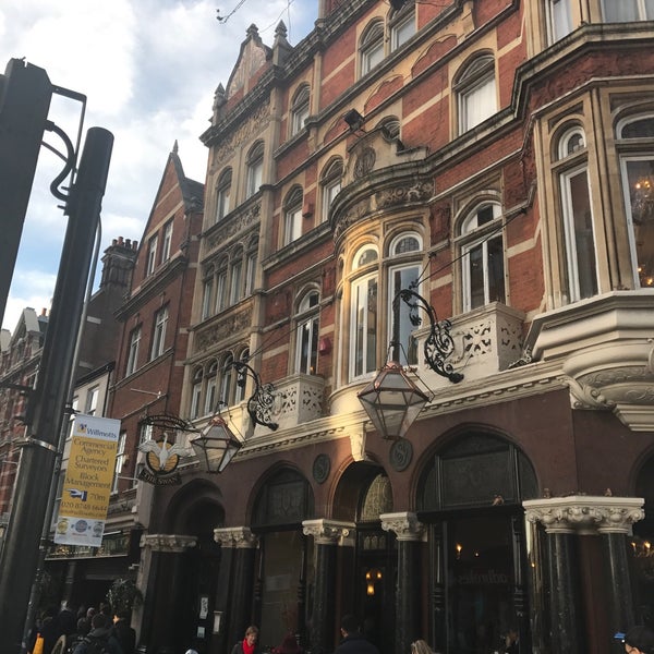 Hammersmith Neighborhood in Hammersmith