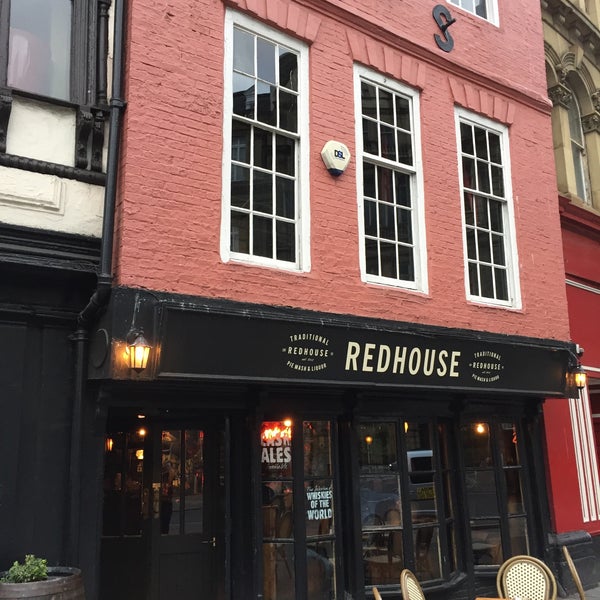 Where's Good? Holiday and vacation recommendations for Newcastle-upon-Tyne, United Kingdom. What's good to see, when's good to go and how's best to get there.