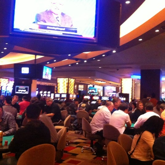 hollywood casino table games