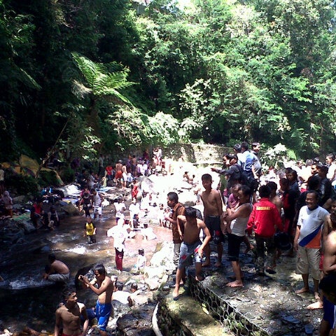 Taman Wisata Air Panas Guci Tegal  Jawa  Tengah 