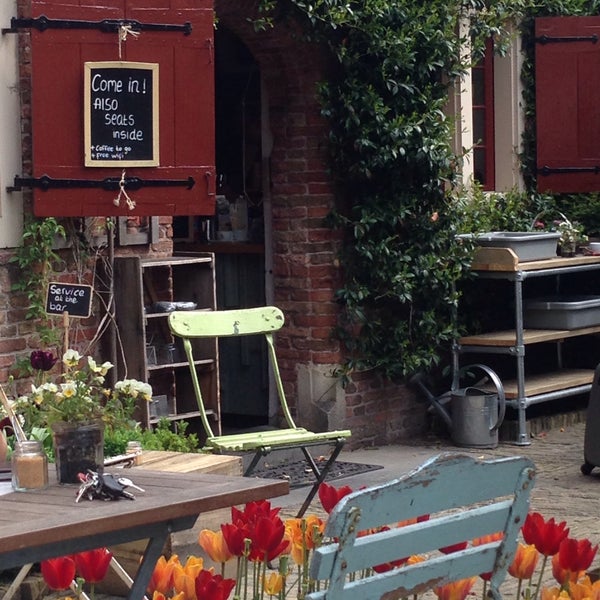 Where's Good? Holiday and vacation recommendations for Amsterdam, Niederlände. What's good to see, when's good to go and how's best to get there.