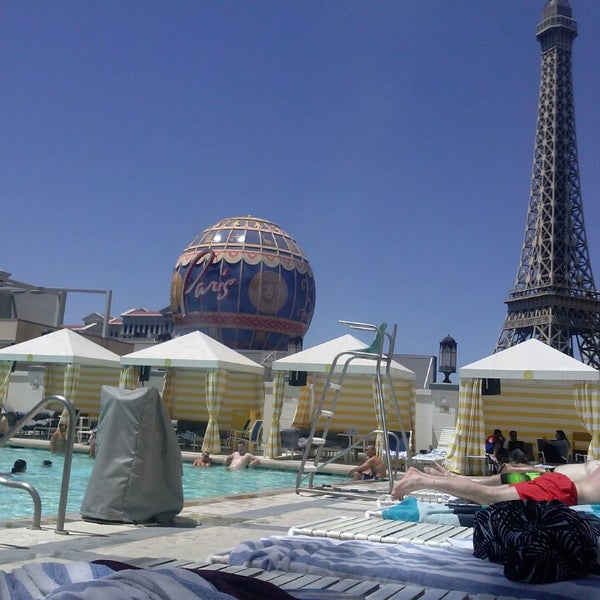 Planet hollywood resort & casino pool hours