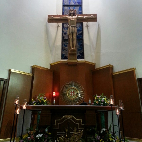 National Shrine Of St Jude Thaddeus Church In Manila