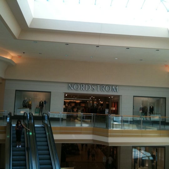 Nordstrom International Plaza Clothing Store in Tampa