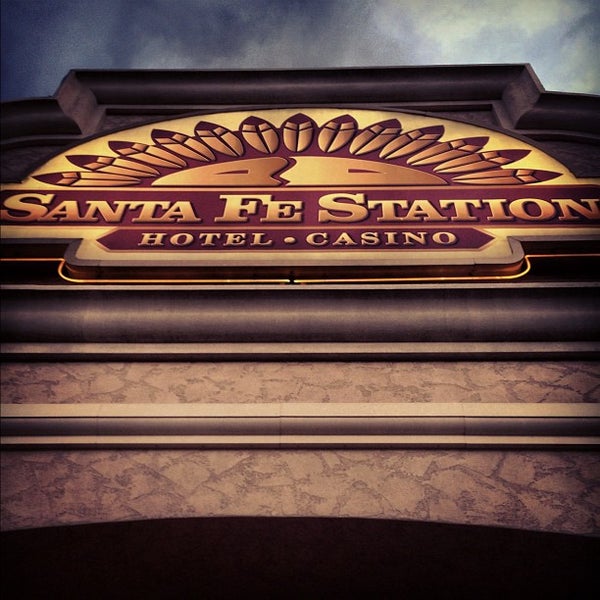 santa fe station casino movie times