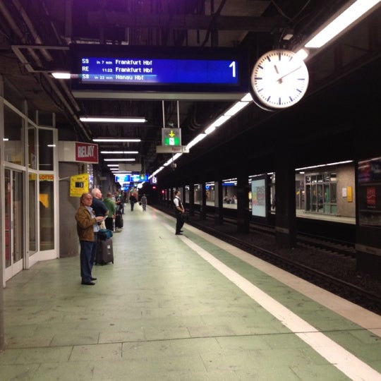 Frankfurt (Main) Flughafen Regionalbahnhof Flughafen