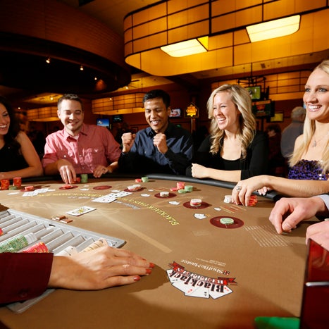 4 aces casino & restaurant
