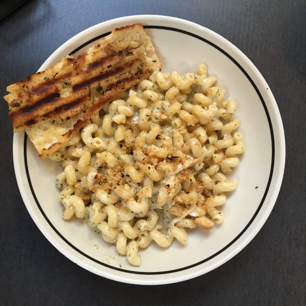 Corner Bakery Cafe - Lenox - 팁 14개에서의 사진