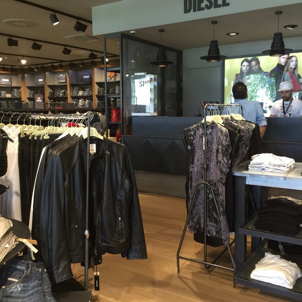 Diesel - Clothing Store in Parndorf